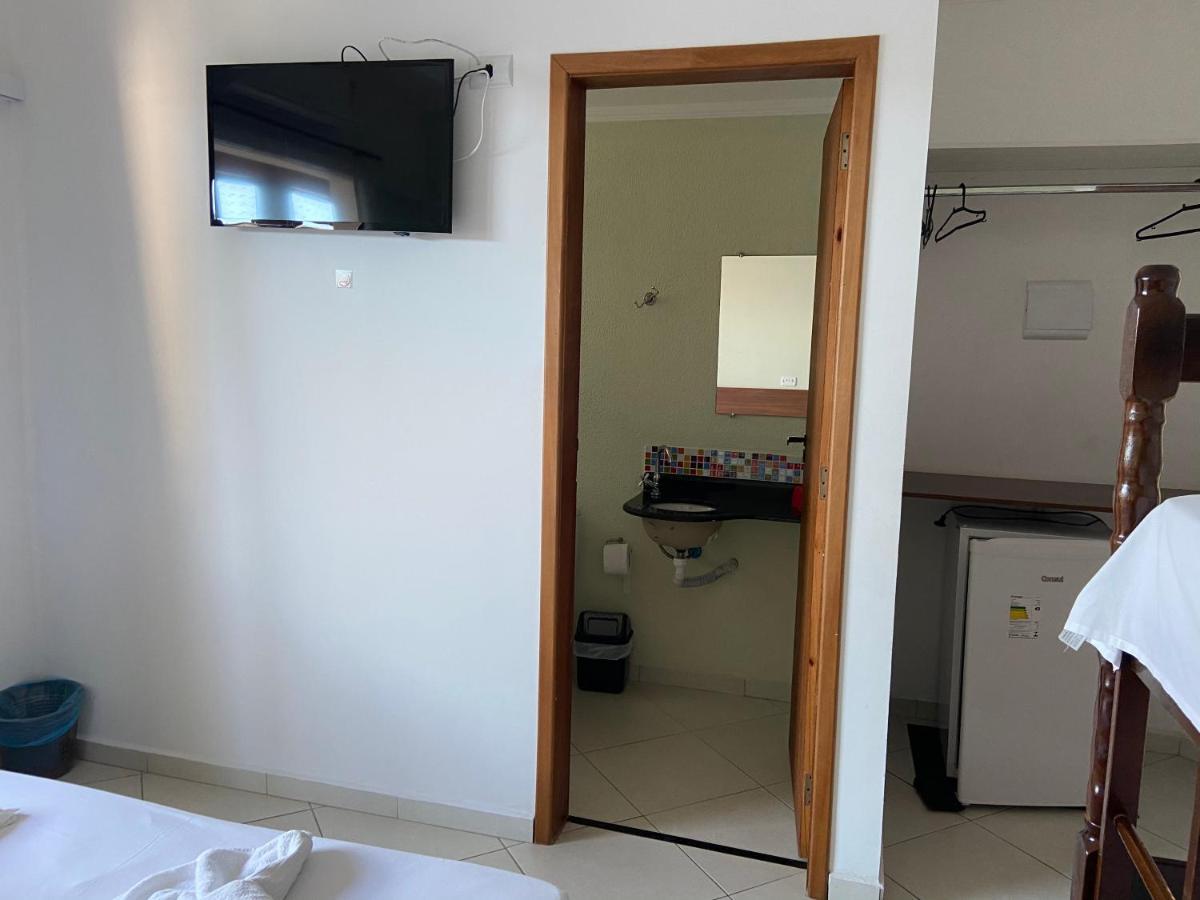 Pousada Werneck Residence Suites Убатуба Екстер'єр фото