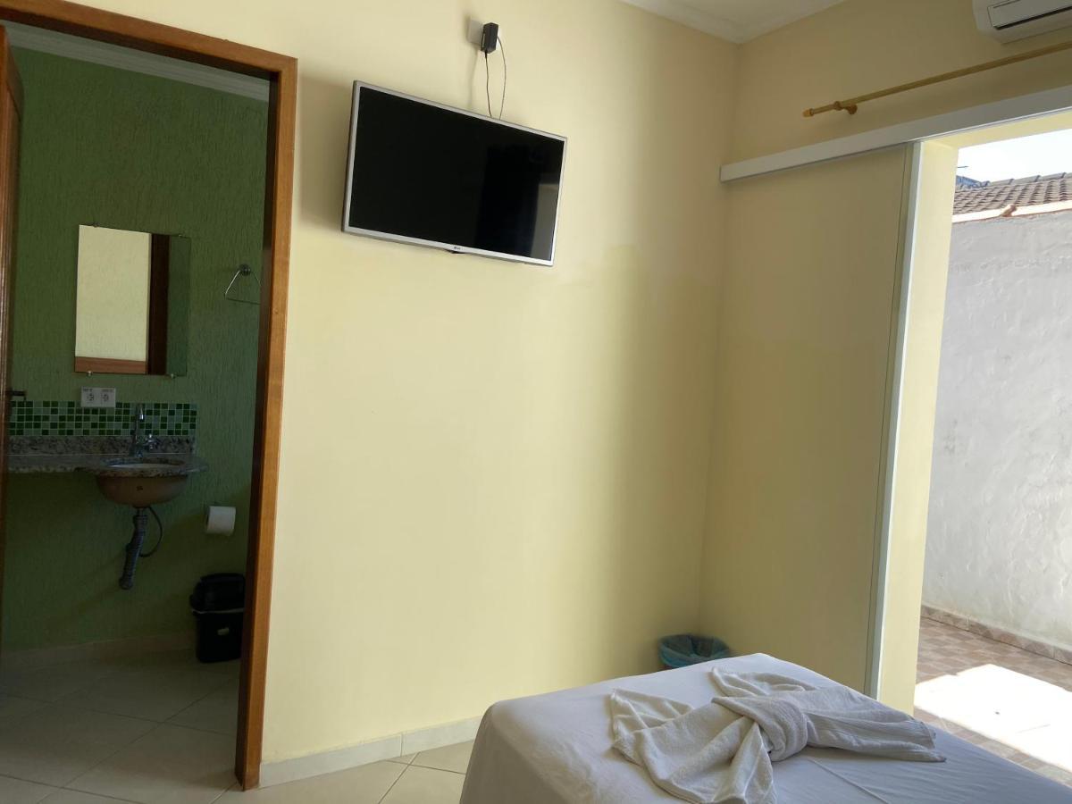 Werneck Residence Suites Убатуба Екстер'єр фото