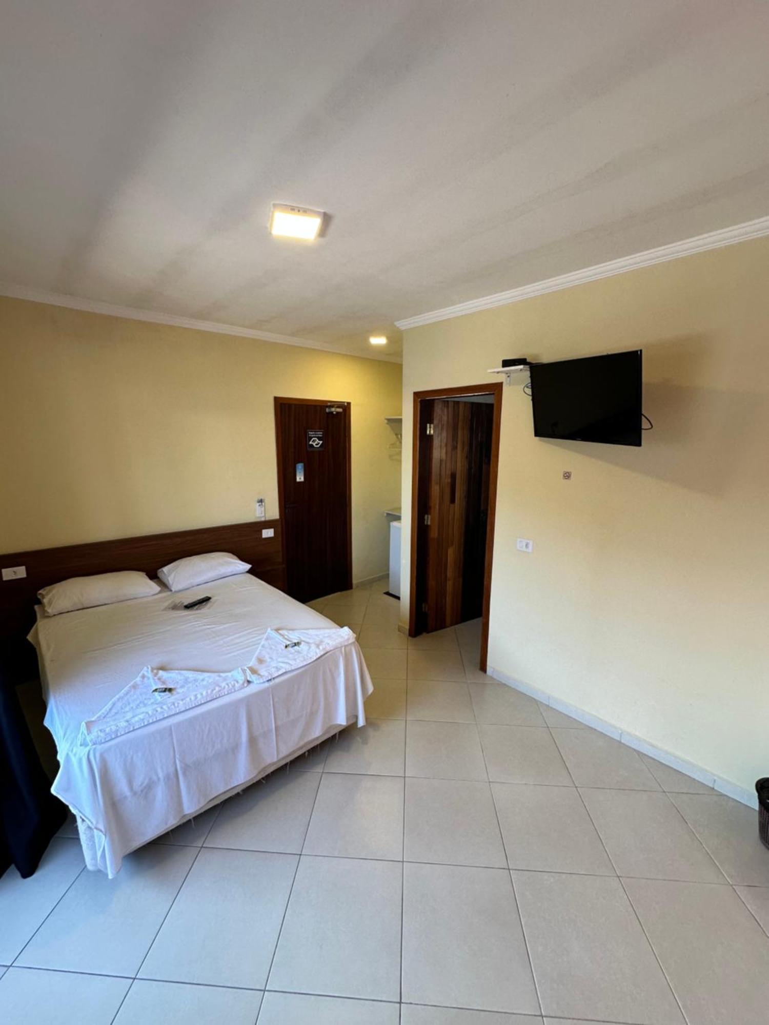Werneck Residence Suites Убатуба Екстер'єр фото